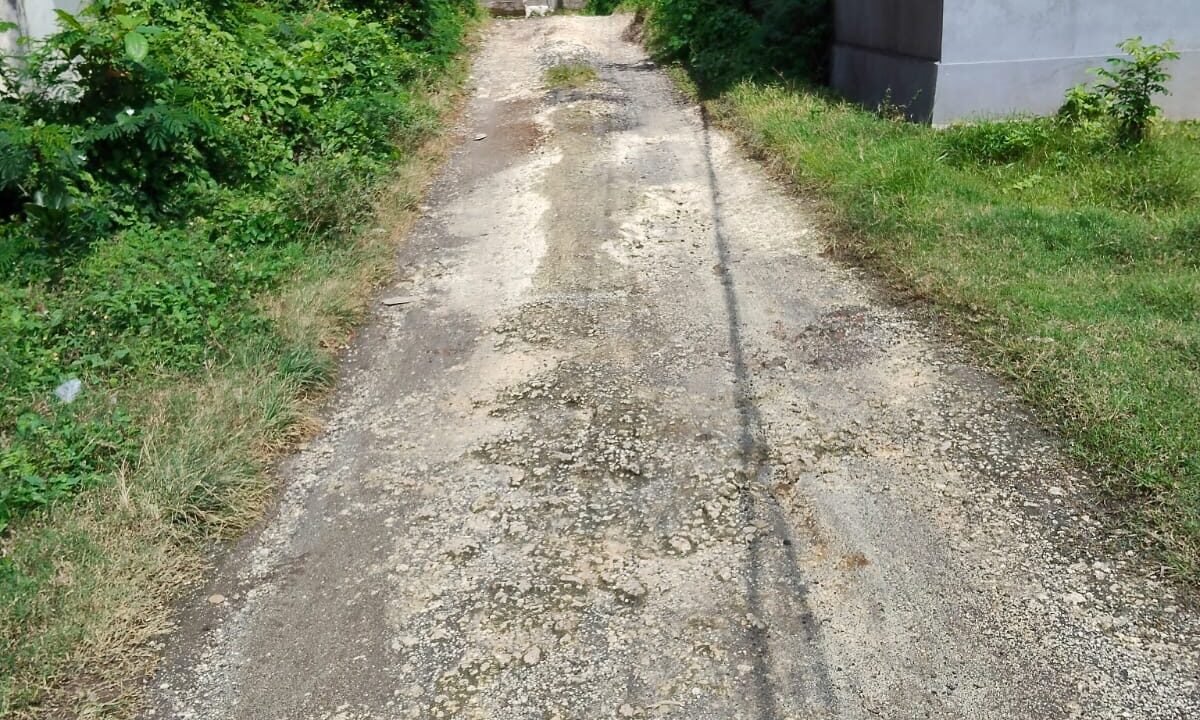 Tanah Munggu BB-0813 b